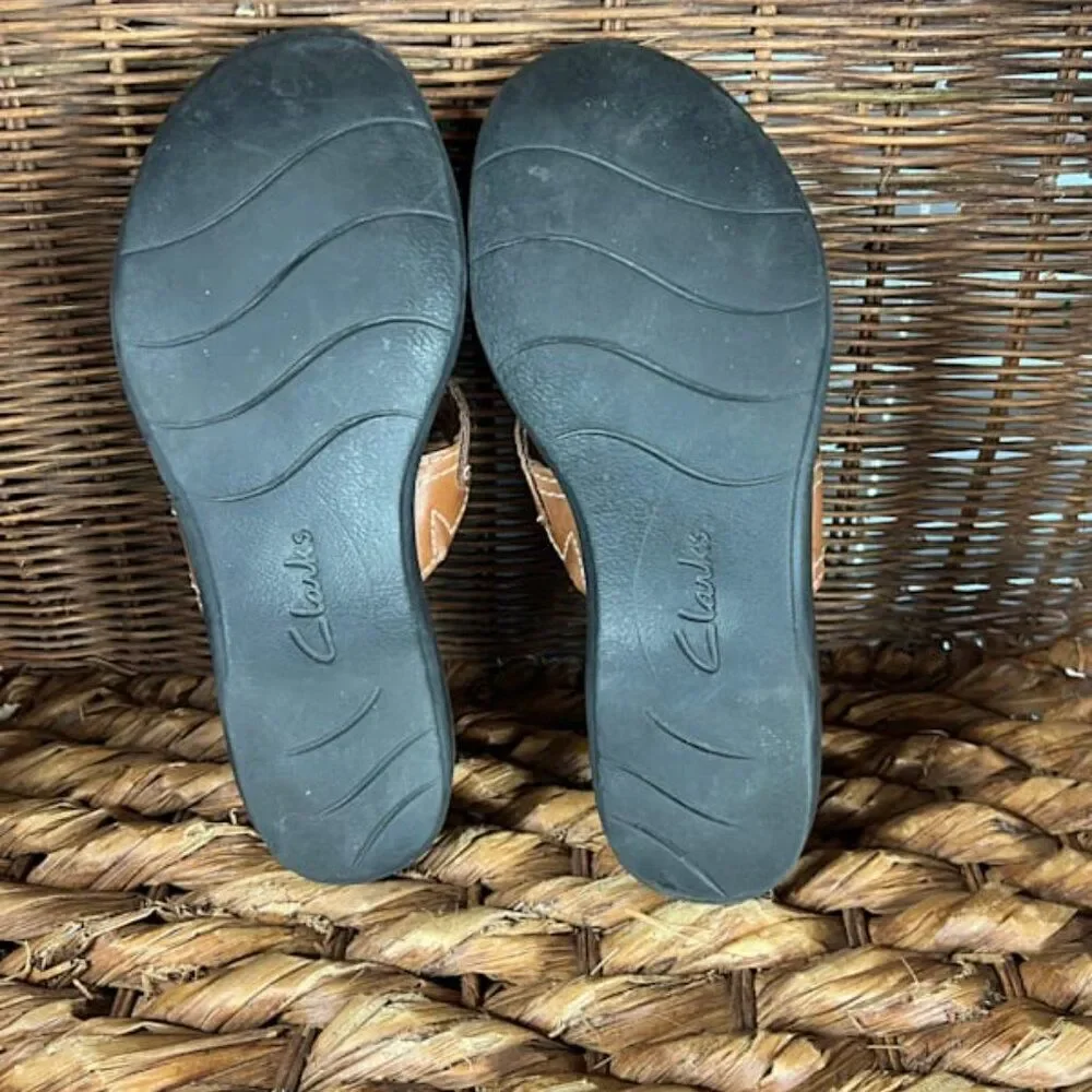 Clarks‎ Women's Brown Leather Open Toe Slides Sandals Size 7